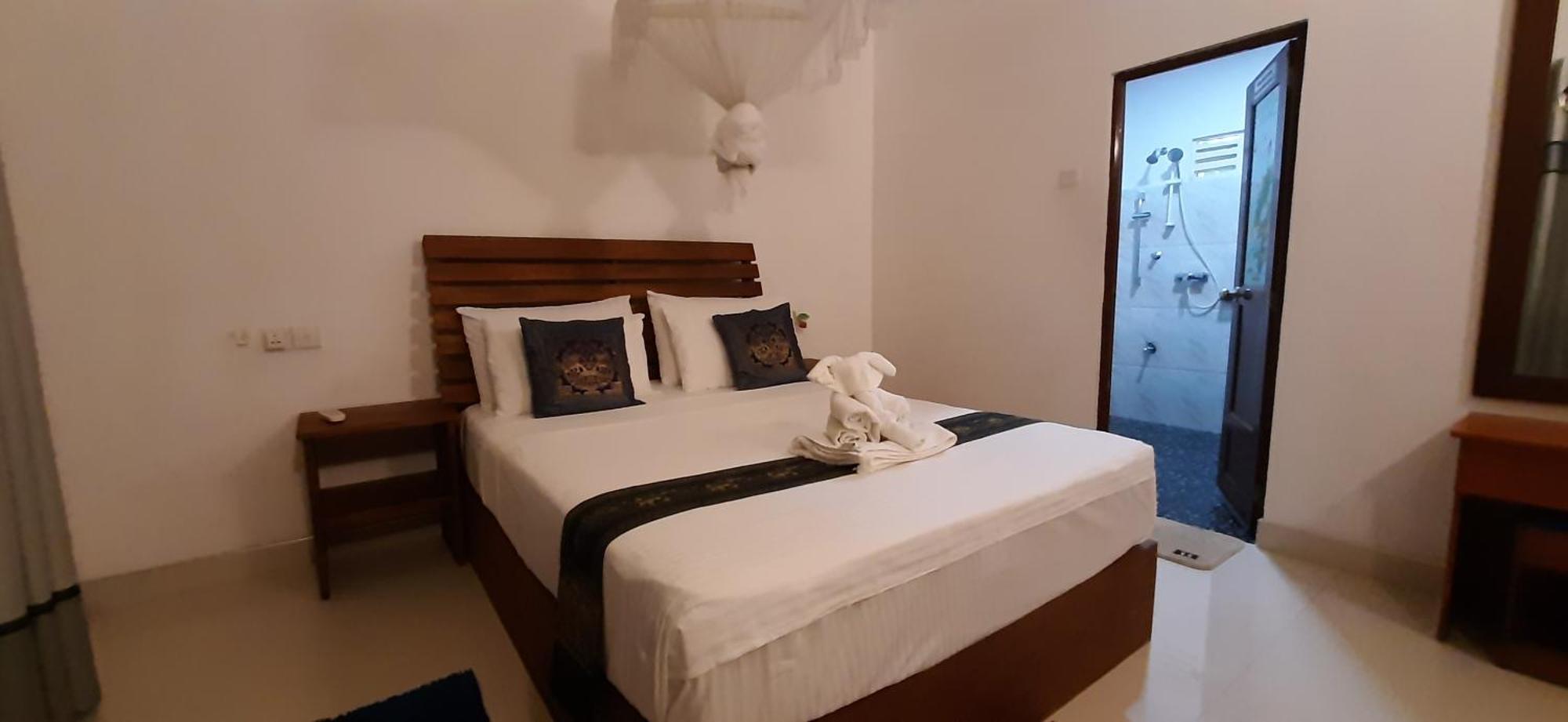 The Otunna Guest House Сигирия Экстерьер фото