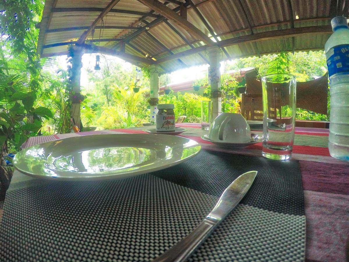 The Otunna Guest House Сигирия Экстерьер фото