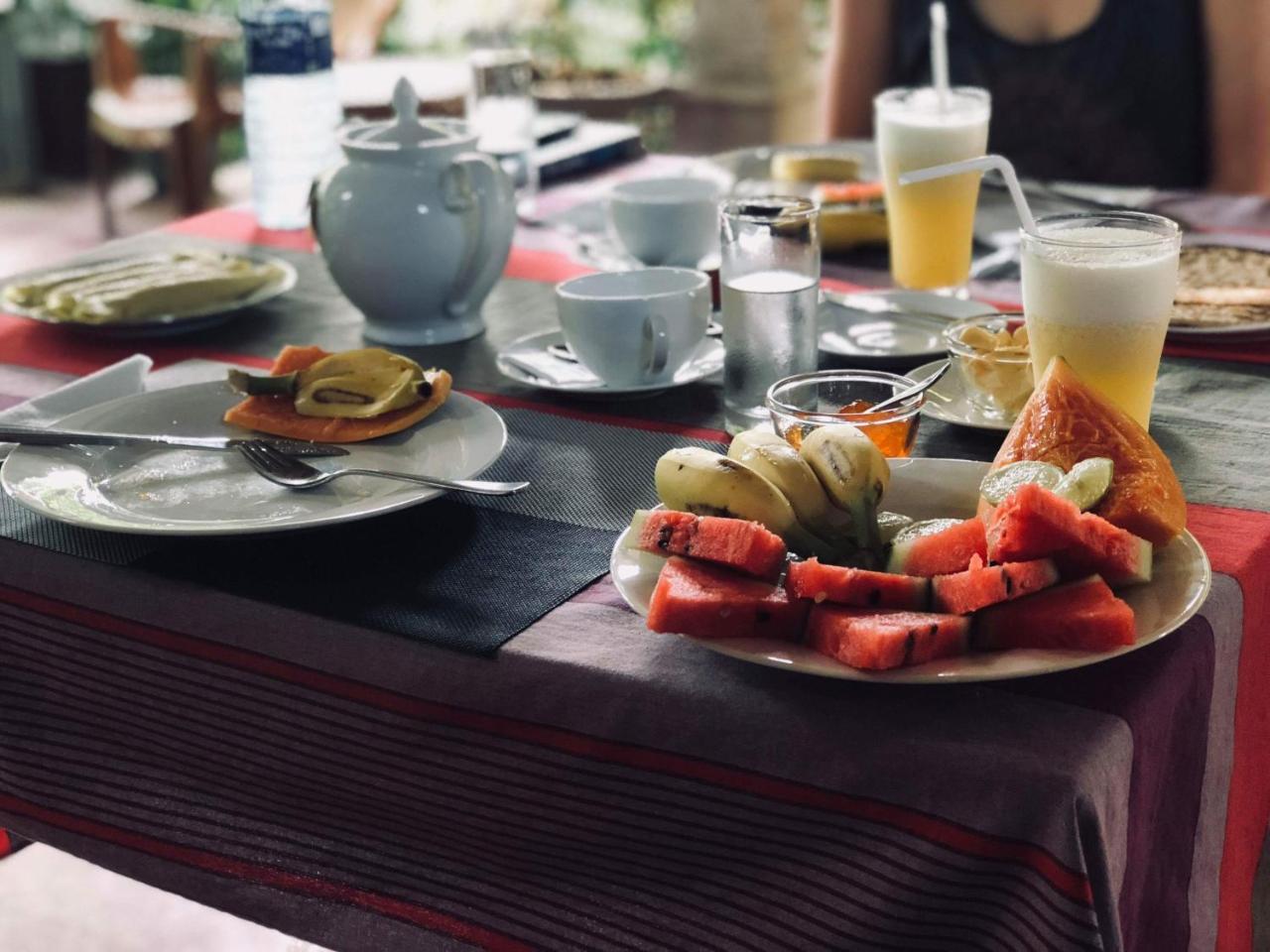 The Otunna Guest House Сигирия Экстерьер фото